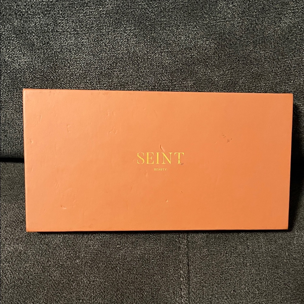 Seint 27 palette